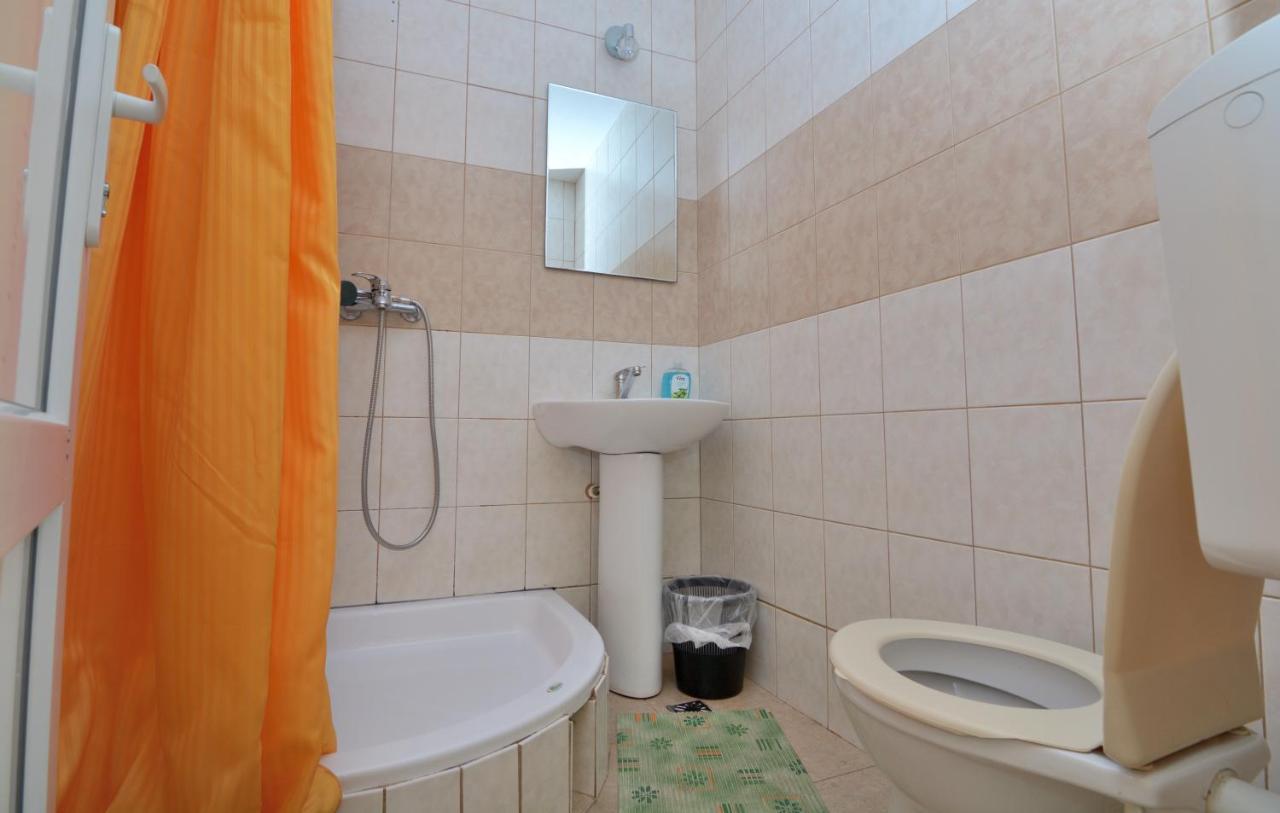 Cabana La Razvan Petrosani Exterior photo